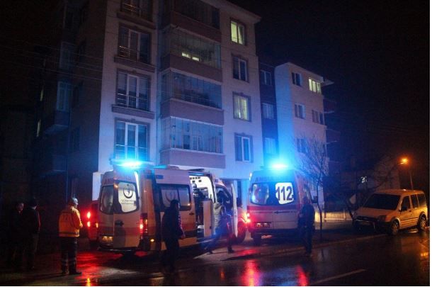 Kendi yaşamına son verdi Kendi yaşamına son verdi