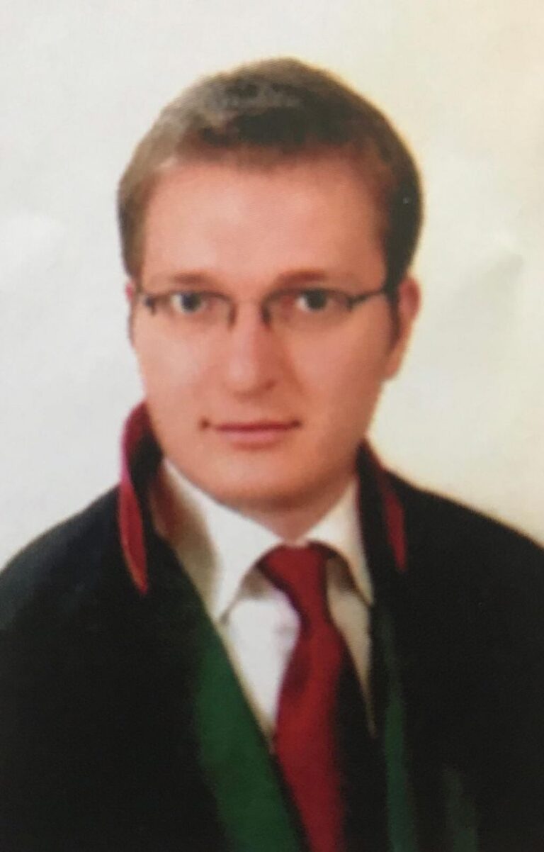 Avukat Neşet Görkem Aydemir Avukat Neşet Görkem Aydemir - Firma