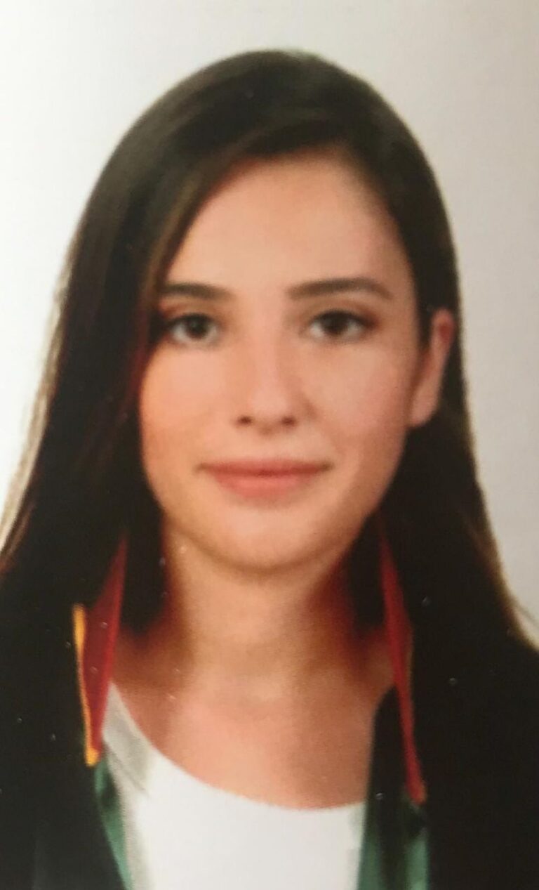 Avukat Ezgi Ecem Alnıak Avukat Ezgi Ecem Alnıak - Firma