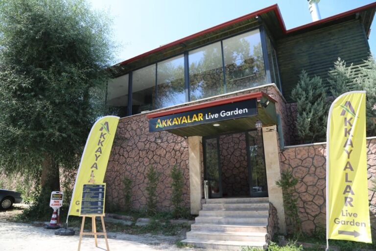 Akkayalar Live Garden Cafe & Restaurant Akkayalar Live Garden Cafe & Restaurant - Firma