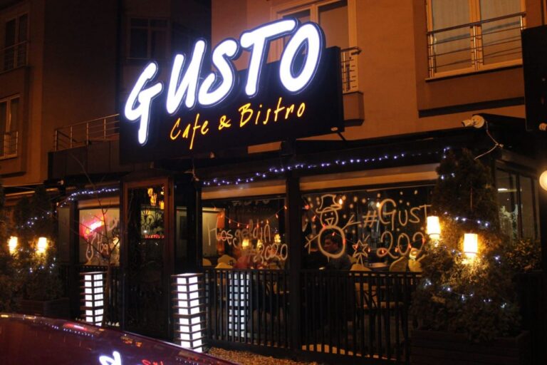 Gusto Cafe&Bistro BOLU